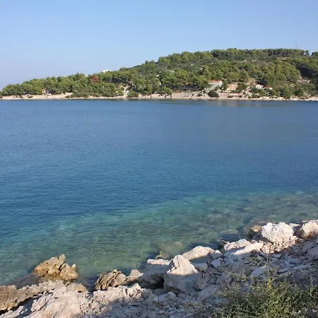 Appartement By The Sea Rogac, Solta - 11220 *